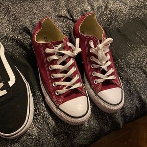 Maroon converse